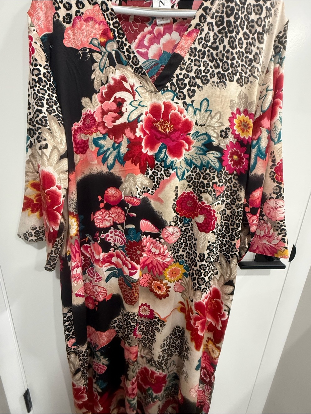Natori Multicolor Floral Animal Print Kaftan Gown V-Neck 3/4 Sleeve XL - Picture 2 of 6